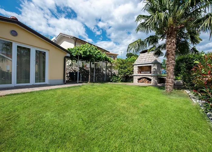 House Gold Point Ičići